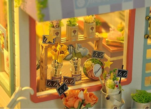 DIY Wooden LED 3D Flower House Miniature Dollhouse