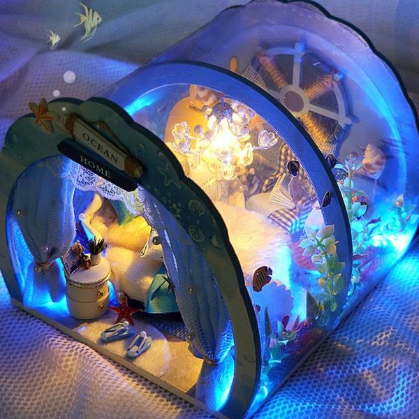 DIY LED 3D Deep Ocean Home Miniature Dollhouse