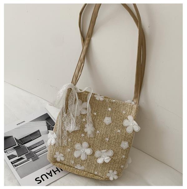 Fairy Lace Flower Knit Bow Tote Bag