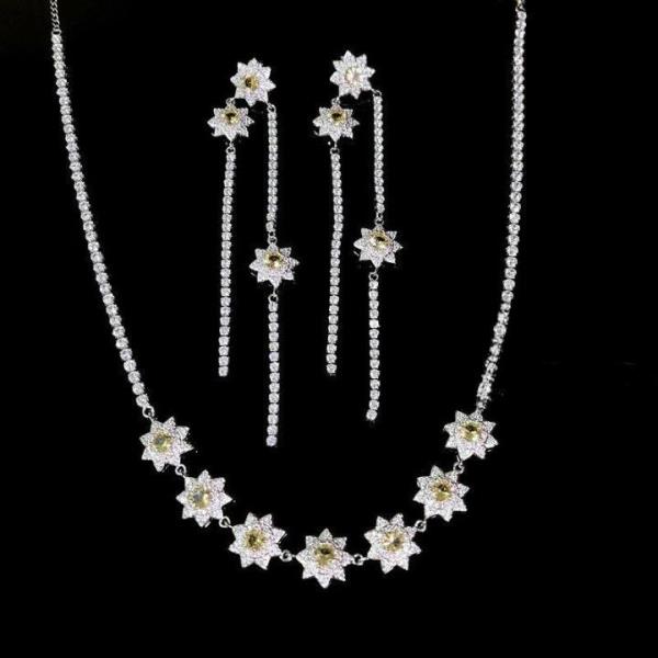 18K Platinum Plated Yellow Flower Necklace Earrings Jewellery Set