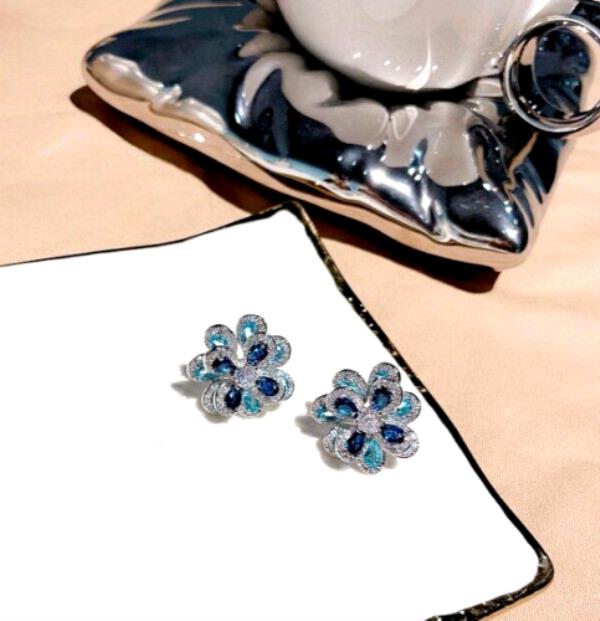 18K Platinum Plated Blue Zircon 3D Oil Painting Flower Studs