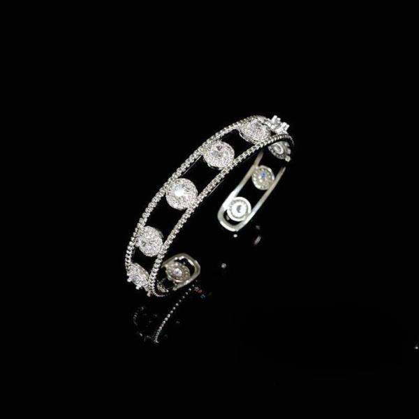 18K Platinum Plated Zircon Chain Flower Bracelet