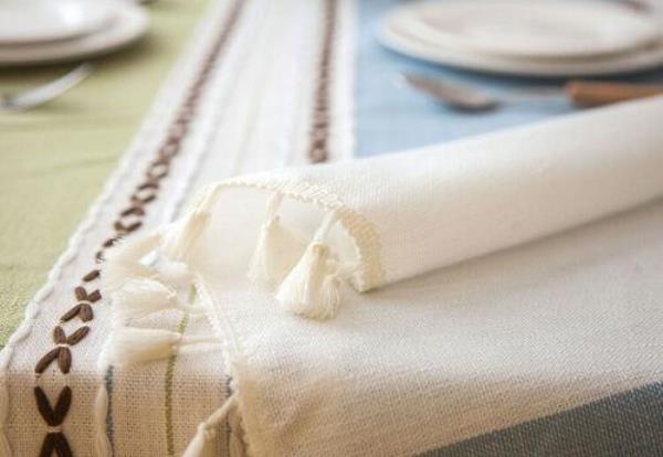 140 x 180 CM Rectangle Tassel Cotton Dining Tablecloth