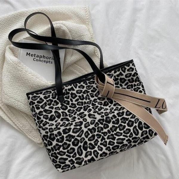 Leopard Plaid Cloth Zip Tote Bag