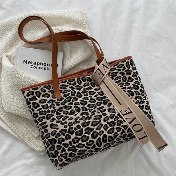 Leopard Plaid Cloth Zip Tote Bag