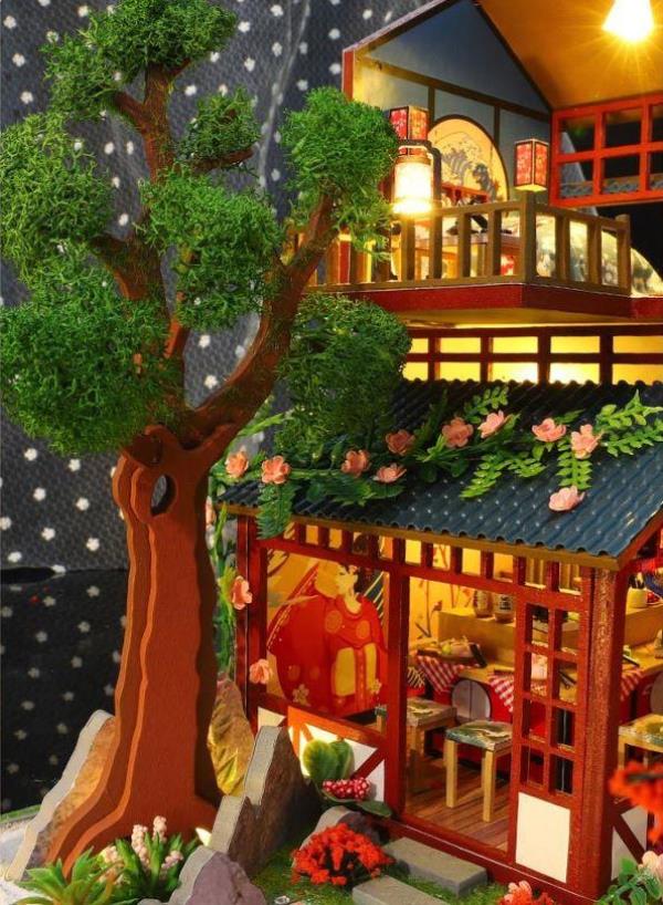 Japanese Courtyard Restaurant DIY Music Miniature Dollhouse