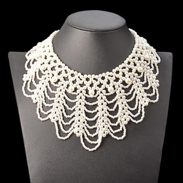 Retro Vintage White Faux Pearl Necklace