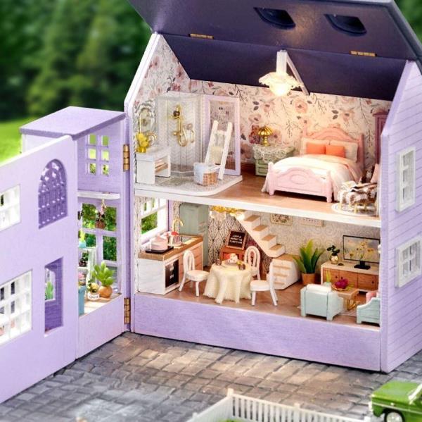 Happy House DIY Creative Handmade Miniature Dollhouse