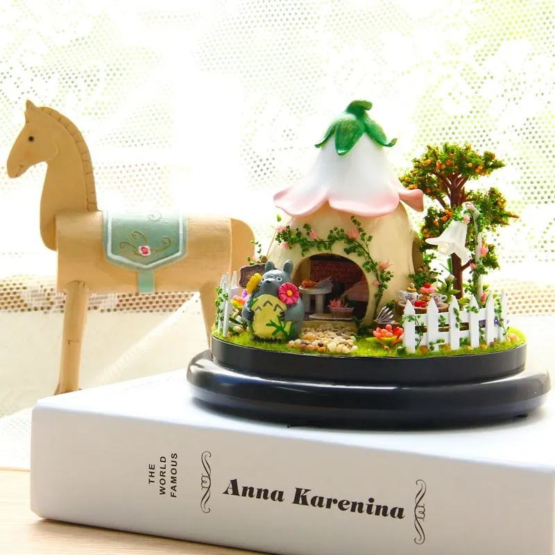 Cutebee Green Garden DIY Music Miniature Dollhouse