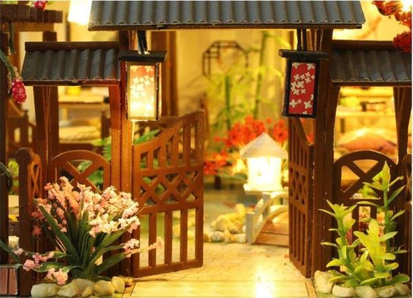 DIY Three Layers Japanese Cottage Hut Music Miniature Dollhouse