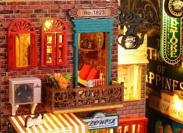 Scarbrough Hotel DIY Wooden Music Miniature Dollhouse