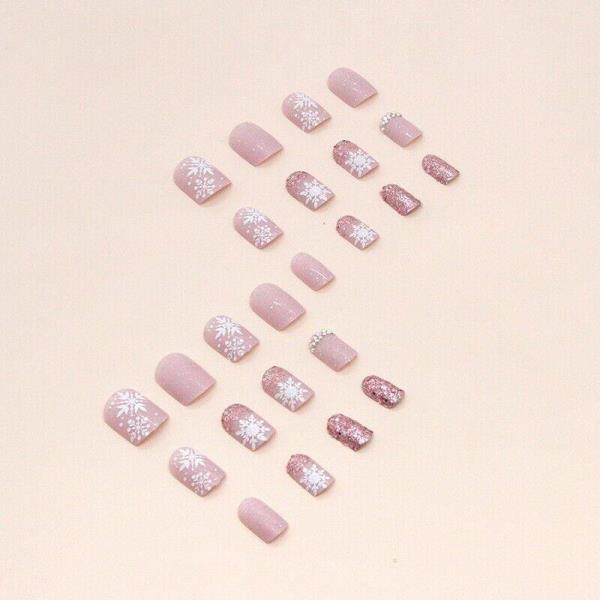 24 Christmas Snowflake Reusable Fake Press Nails