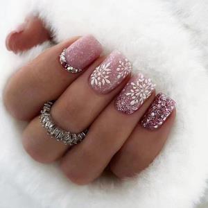 24 Christmas Snowflake Reusable Fake Press Nails