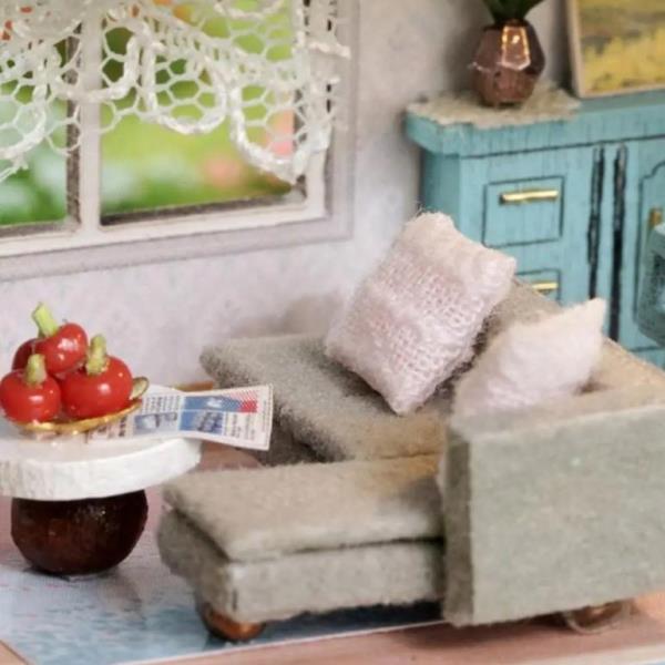 Molan House DIY Creative Handmade Miniature Dollhouse