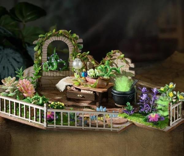 Creative DIY Magic House Handmade Miniature Dollhouse