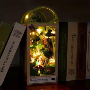 DIY Garden House LED Wooden Miniature Dollhouse Bookend