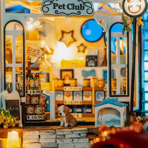 Wooden DIY Pet Club Handmade Miniature Dollhouse