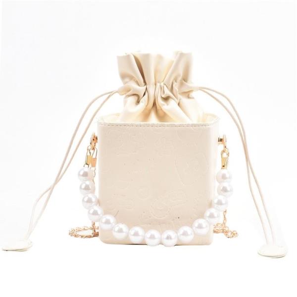 Elegant Pearl Box Crossbody Handbag