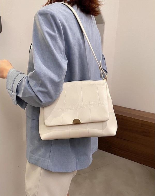 Flap Zip Shoulder Bag