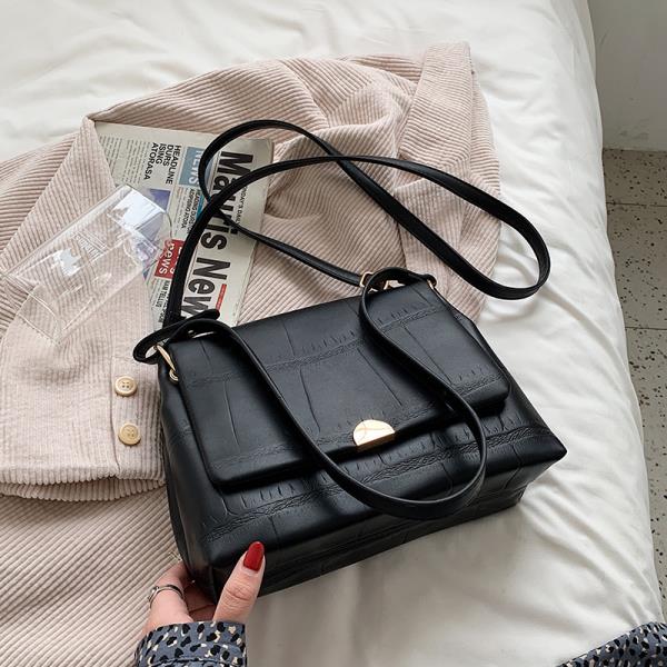 Flap Zip Shoulder Bag