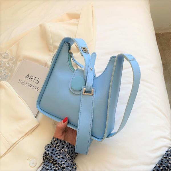 Square Clip Zip Crossbody Bag