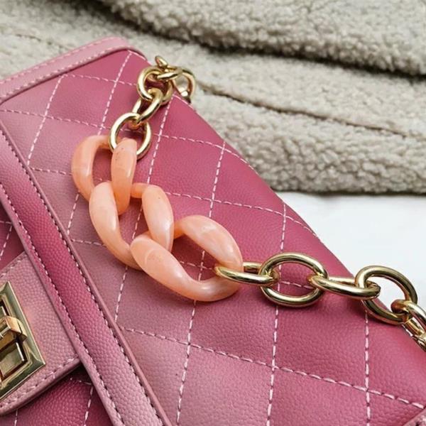 Pink Gradual Colour Chain Shoulder Bag