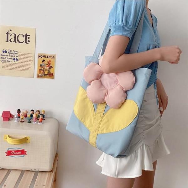 Casual Plush Flower Tote