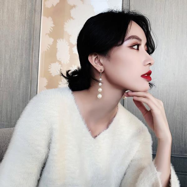 White Pearl Long Pendant Earrings