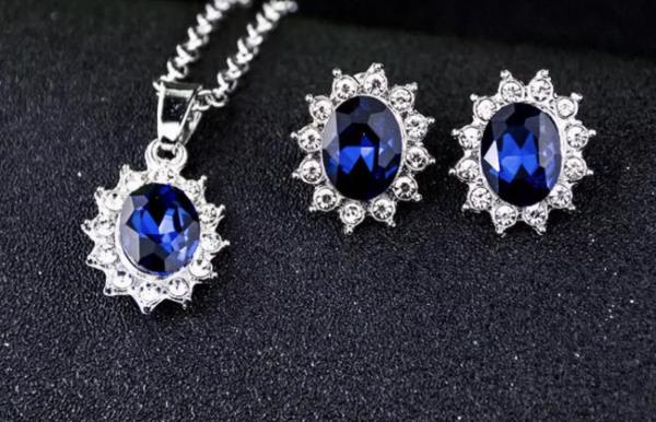 Blue Crystal Necklace Stud Jewellery Set