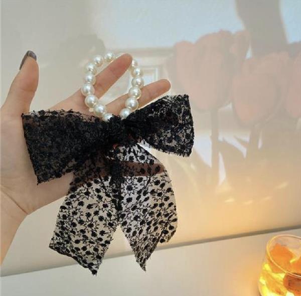 Lace Bow Pearl Hair Tie