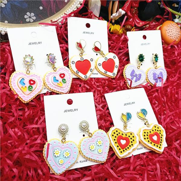 Cartoon Heart Cookie Earrings