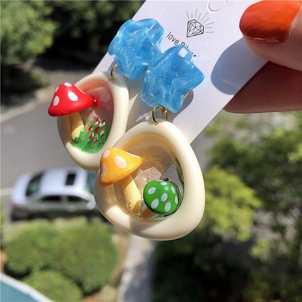 Cartoon Resin Mushroom Earrings