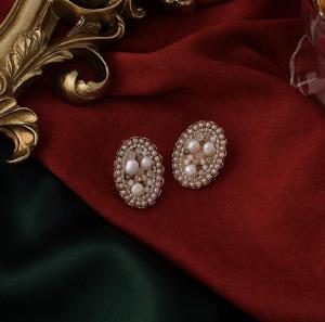 Baroque Carved Pearl Circle Pendant Earrings