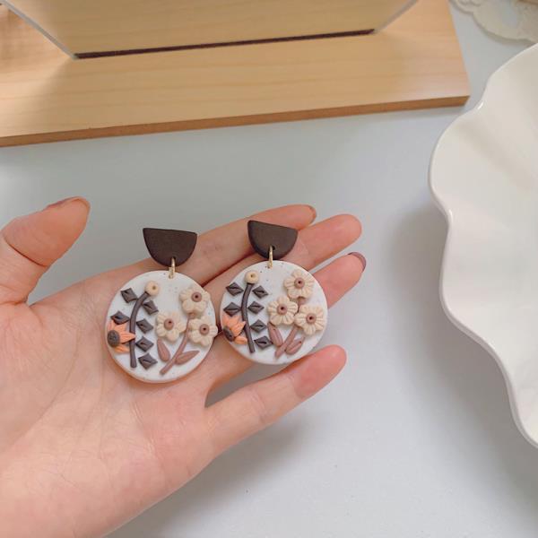 Retro Round 3D Ceramic Flower Dangle Earrings