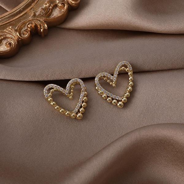 Luxury Shining Double Gold Heart Studs