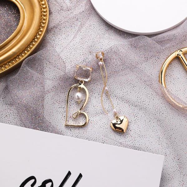 Gold Love Heart Asymmetry Pearl Tassel Earrings