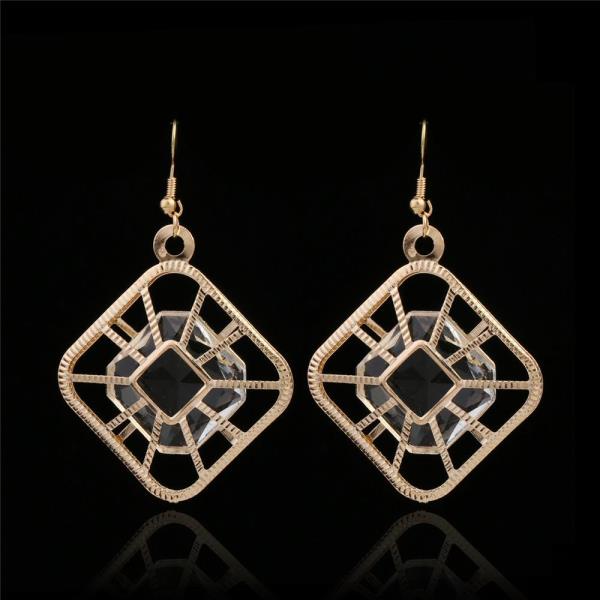 Chic Gold Square Crystal Pendant Earrings