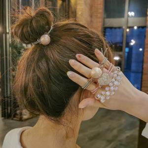 Retro Square Diamond Pearl Scrunchy