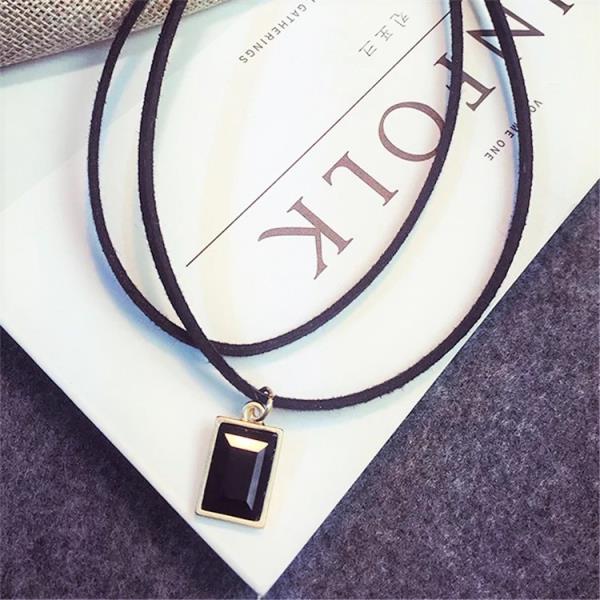 Black Crystal Rectangle Leather Choker