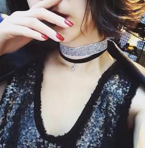 2 Way Chic Black Bow Choker