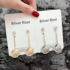 18K Platinum Plated Camellia Flower Glitter Earrings