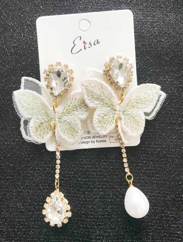 White Lace Embroidery Butterfly Earrings