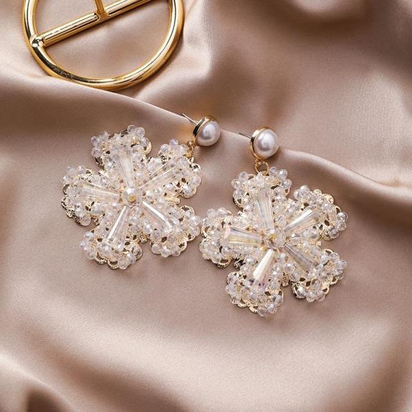 Luxury Snowflake Dangle Earrings