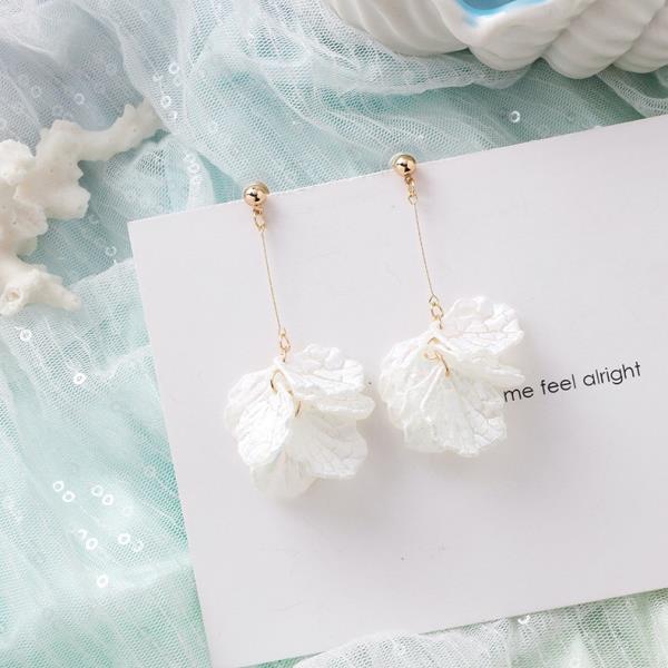 Fairy White Flower Pearl Tassel Dangle Earrings