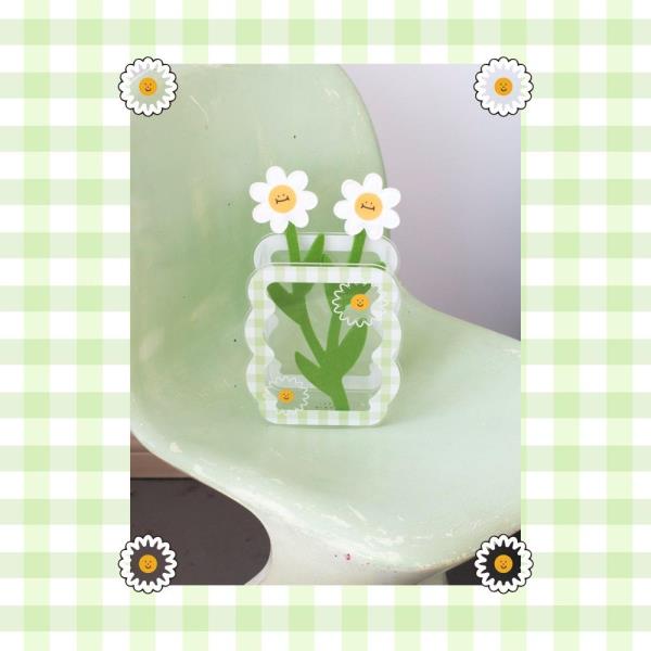 Modern Acrylic Transparent Flower Vase