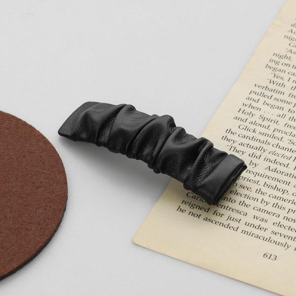 Fashion Leather Folds Barrette Hair Pin