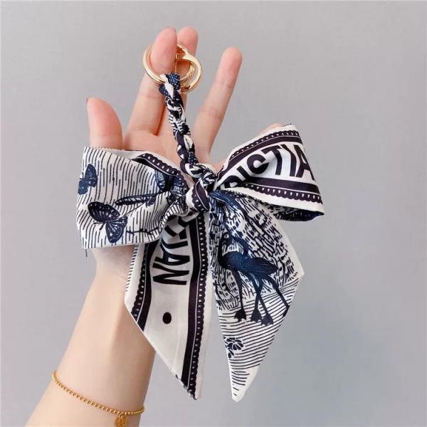 Twist Knit Bow Tassel Keyring Bag Decoration