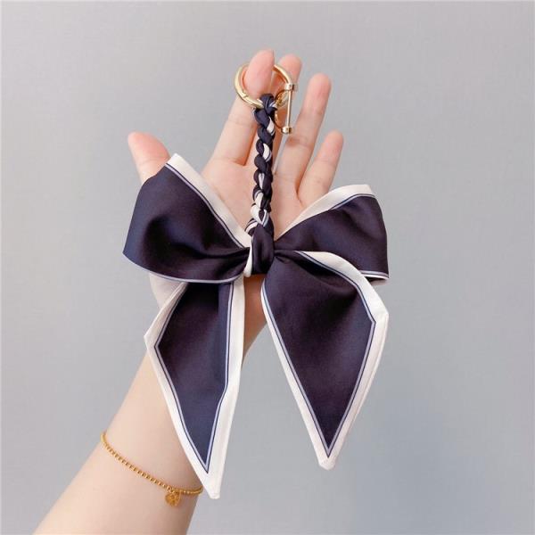 Twist Knit Bow Tassel Keyring Bag Decoration