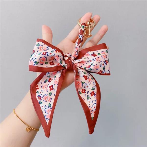 Twist Knit Bow Tassel Keyring Bag Decoration