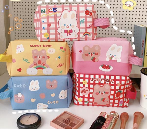 Cartoon Rabbit Bear Leather Stationery Bag